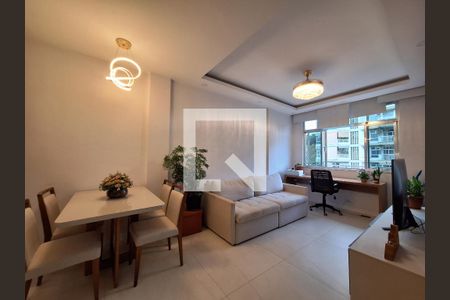 Sala de apartamento para alugar com 4 quartos, 88m² em Botafogo, Rio de Janeiro