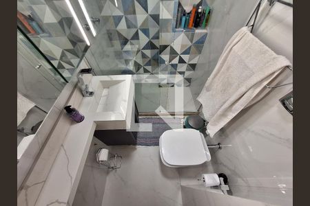 Apartamento para alugar com 88m², 4 quartos e 1 vaga Apartamento para alugar com 88m², 4 quartos e 1 vagaBanheiro 2