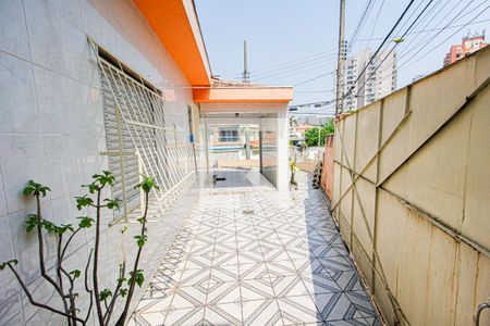 Casa à venda com 300m², 2 quartos e 4 vagasQuintal