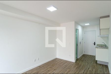 Sala/Quarto de kitnet/studio para alugar com 1 quarto, 27m² em Vila Guarani (zona Sul), São Paulo