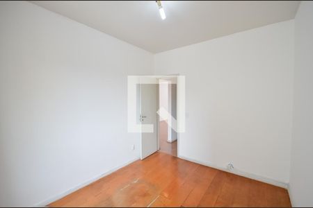 Apartamento à venda com 95m², 2 quartos e 1 vaga Apartamento à venda com 95m², 2 quartos e 1 vagaQuarto