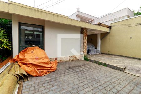Casa à venda com 450m², 3 quartos e 5 vagas Casa à venda com 450m², 3 quartos e 5 vagasGaragem