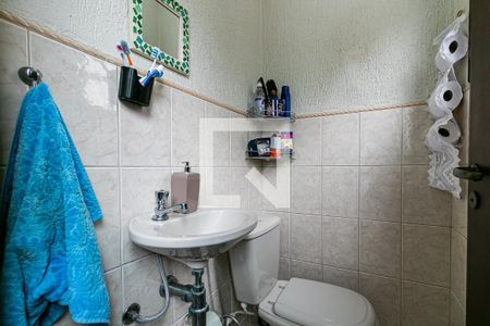 Casa à venda com 280m², 3 quartos e 2 vagasÁrea de Serviço - Banheira