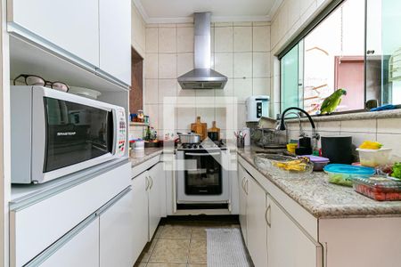 Casa à venda com 280m², 3 quartos e 2 vagasCozinha