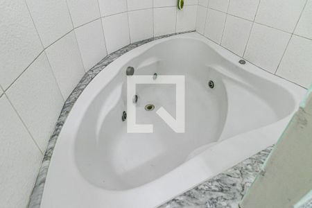 Casa à venda com 280m², 3 quartos e 2 vagasBanheiro da Suíte