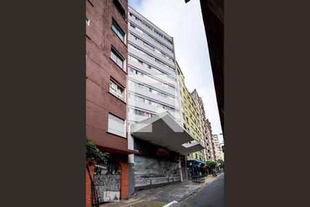 Apartamento à venda com 38m², 1 quarto e sem vaga Apartamento à venda com 38m², 1 quarto e sem vagaFachada