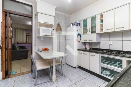 Casa à venda com 70m², 2 quartos e 1 vaga Casa à venda com 70m², 2 quartos e 1 vagaCozinha