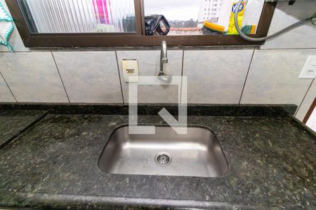 Casa à venda com 70m², 2 quartos e 1 vaga Casa à venda com 70m², 2 quartos e 1 vagaCozinha - Torneira