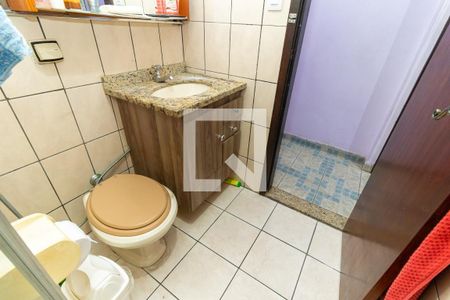 Casa à venda com 70m², 2 quartos e 1 vaga Casa à venda com 70m², 2 quartos e 1 vagaBanheiro