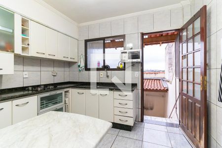 Casa à venda com 70m², 2 quartos e 1 vaga Casa à venda com 70m², 2 quartos e 1 vagaCozinha