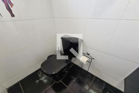 Casa à venda com 408m², 3 quartos e 2 vagas Casa à venda com 408m², 3 quartos e 2 vagasLavabo