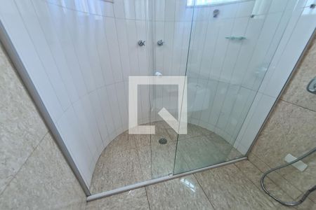 Casa à venda com 408m², 3 quartos e 2 vagas Casa à venda com 408m², 3 quartos e 2 vagasBanheiro da Suíte
