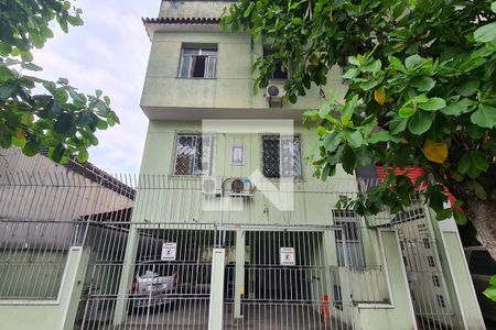Apartamento à venda com 55m², 2 quartos e 1 vaga Apartamento à venda com 55m², 2 quartos e 1 vagaFachada