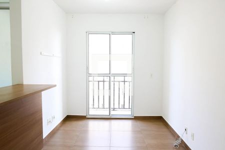 Sala de apartamento para alugar com 2 quartos, 50m² em Parque Erasmo Assunção, Santo André