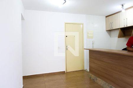 Sala de apartamento para alugar com 2 quartos, 50m² em Parque Erasmo Assunção, Santo André