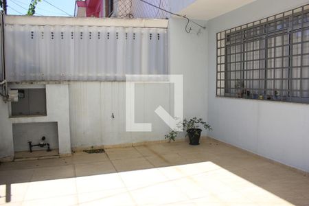 Casa à venda com 151m², 4 quartos e 6 vagasGaragem