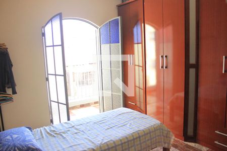 Casa à venda com 151m², 4 quartos e 6 vagasSuíte