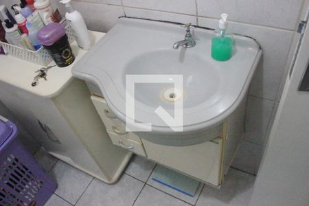 Casa à venda com 151m², 4 quartos e 6 vagasBanheiro 1