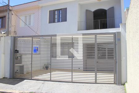 Casa à venda com 151m², 4 quartos e 6 vagasFachada do imóvel