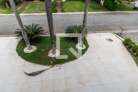 Casa de condomínio à venda com 400m², 4 quartos e 6 vagas Casa de condomínio à venda com 400m², 4 quartos e 6 vagasVista da Sala