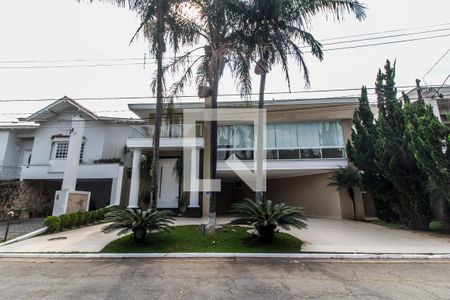 Casa de condomínio à venda com 400m², 4 quartos e 6 vagas Casa de condomínio à venda com 400m², 4 quartos e 6 vagasVista da Rua
