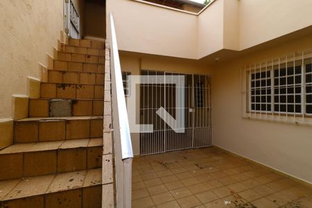Casa à venda com 200m², 3 quartos e 2 vagasQuintal