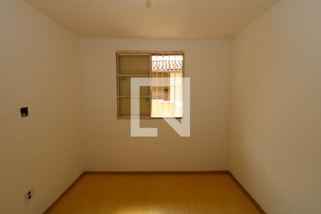 Casa à venda com 200m², 3 quartos e 2 vagasQuarto 2