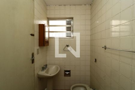 Casa à venda com 200m², 3 quartos e 2 vagasBanheiro de Serviço