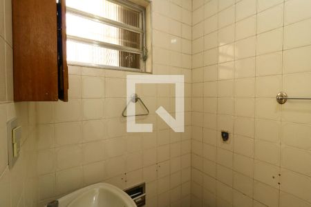 Casa à venda com 200m², 3 quartos e 2 vagasBanheiro de Serviço