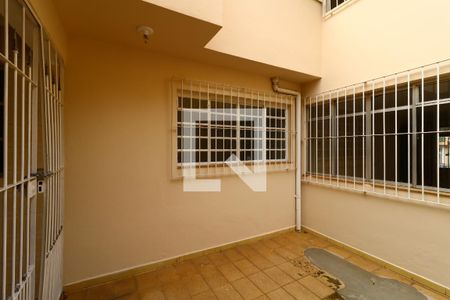 Casa à venda com 200m², 3 quartos e 2 vagasQuintal