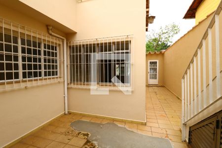 Casa à venda com 200m², 3 quartos e 2 vagasQuintal