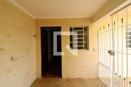 Casa à venda com 200m², 3 quartos e 2 vagasÁrea de Serviço