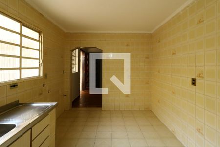 Casa à venda com 200m², 3 quartos e 2 vagasCozinha