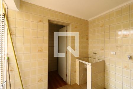 Casa à venda com 200m², 3 quartos e 2 vagasÁrea de Serviço