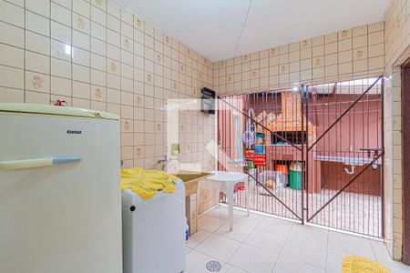 Casa à venda com 200m², 3 quartos e 3 vagasÁrea de serviço