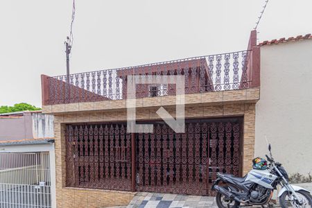 Casa à venda com 200m², 3 quartos e 3 vagasFachada