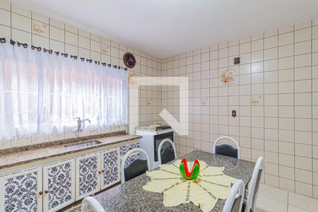 Casa à venda com 200m², 3 quartos e 3 vagasCozinha