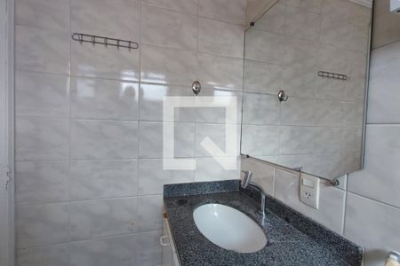 Banheiro Suíte de apartamento à venda com 2 quartos, 64m² em Vila João Jorge, Campinas
