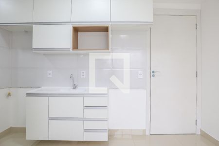 Apartamento à venda com 35m², 2 quartos e sem vaga Apartamento à venda com 35m², 2 quartos e sem vagaCozinha e Área de Serviço