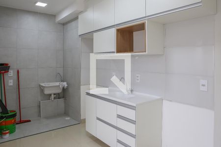 Apartamento à venda com 35m², 2 quartos e sem vaga Apartamento à venda com 35m², 2 quartos e sem vagaCozinha e Área de Serviço