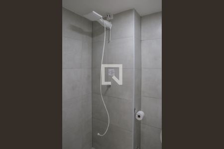 Apartamento à venda com 35m², 2 quartos e sem vaga Apartamento à venda com 35m², 2 quartos e sem vagaBanheiro