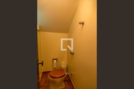 Casa à venda com 350m², 4 quartos e 1 vagaLavabo do Salão de Festas