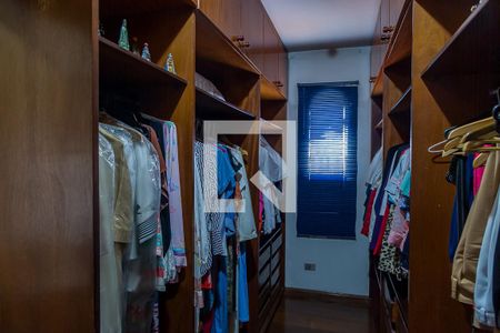 Casa à venda com 350m², 4 quartos e 1 vagaCloset da Suíte 4