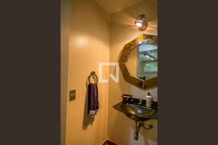 Casa à venda com 350m², 4 quartos e 1 vagaLavabo do Salão de Festas