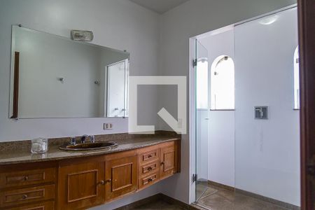 Casa à venda com 350m², 4 quartos e 1 vagaBanheiro da Suíte 3