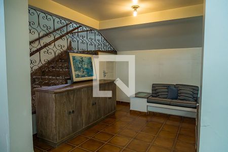 Casa à venda com 350m², 4 quartos e 1 vagaÁrea comum - Salão de festas