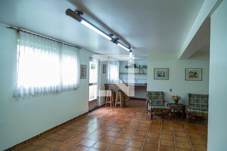 Casa à venda com 350m², 4 quartos e 1 vagaÁrea comum - Salão de festas