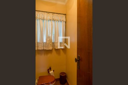 Casa à venda com 350m², 4 quartos e 1 vagaLavabo