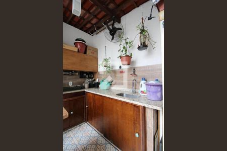 Casa de condomínio à venda com 160m², 3 quartos e 3 vagasÁrea Gourmet