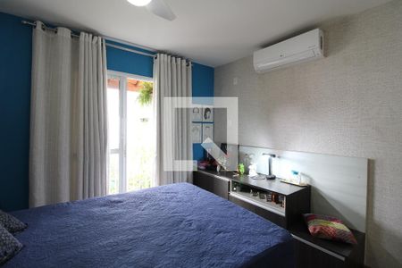 Casa de condomínio à venda com 160m², 3 quartos e 3 vagasQuarto 2 - Suíte